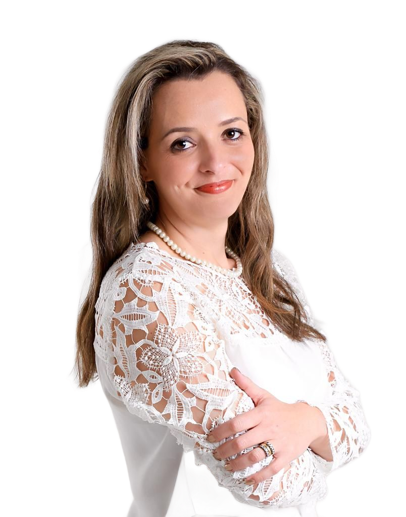 Dra. Marielle Mazalotti Nejm Gama Dra. Marielle Mazalotti Nejm Gama