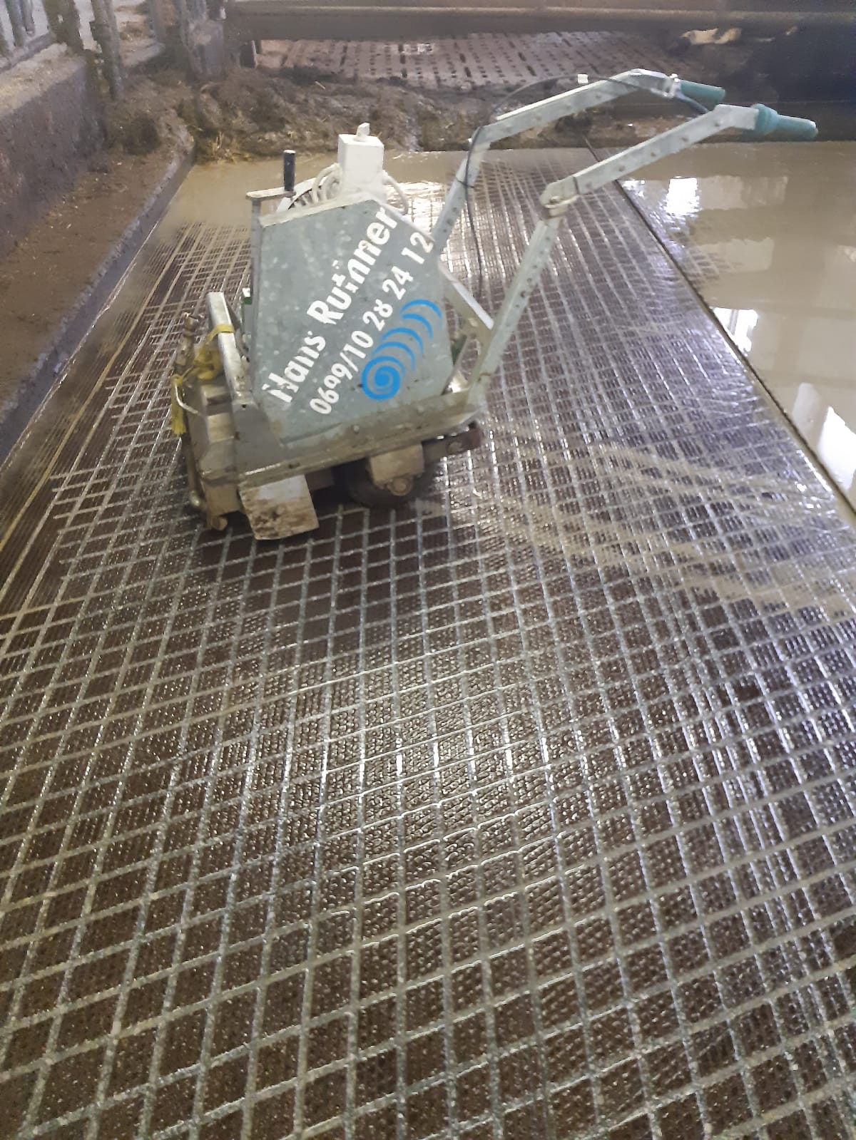 Statt kleinen Muster auf großes Saniert kleines Rautenmuster auf großes geändert