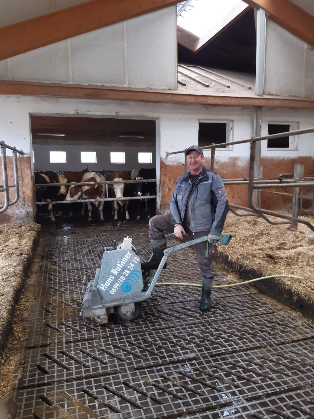 Hans Ruthner nach erledigter Arbeit Schnelles aufrauen durch Hans Ruthner aus Niederösterreich