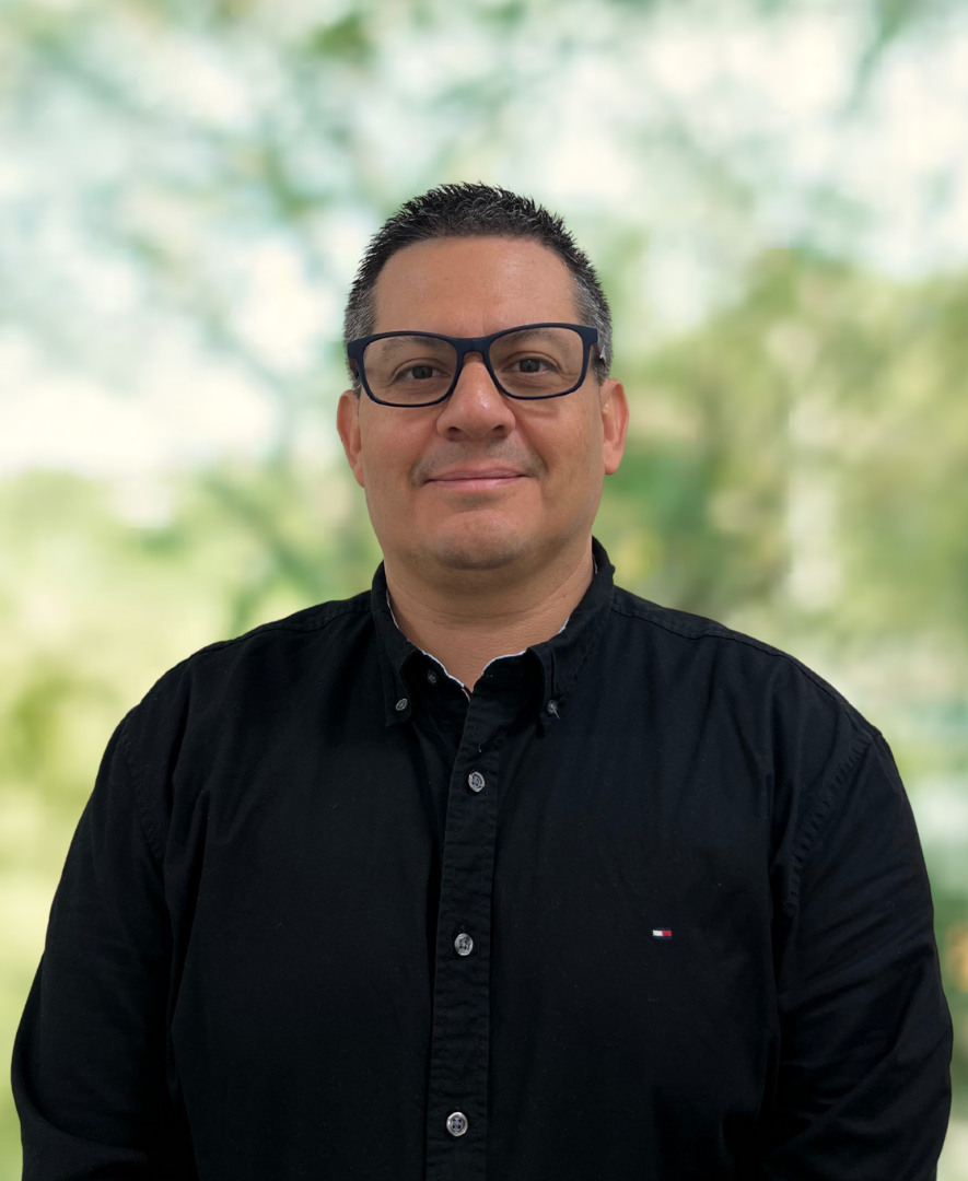 Darren Henao MSW, LCSWA, LCASA Darren Henao MSW, LCSWA, LCASA