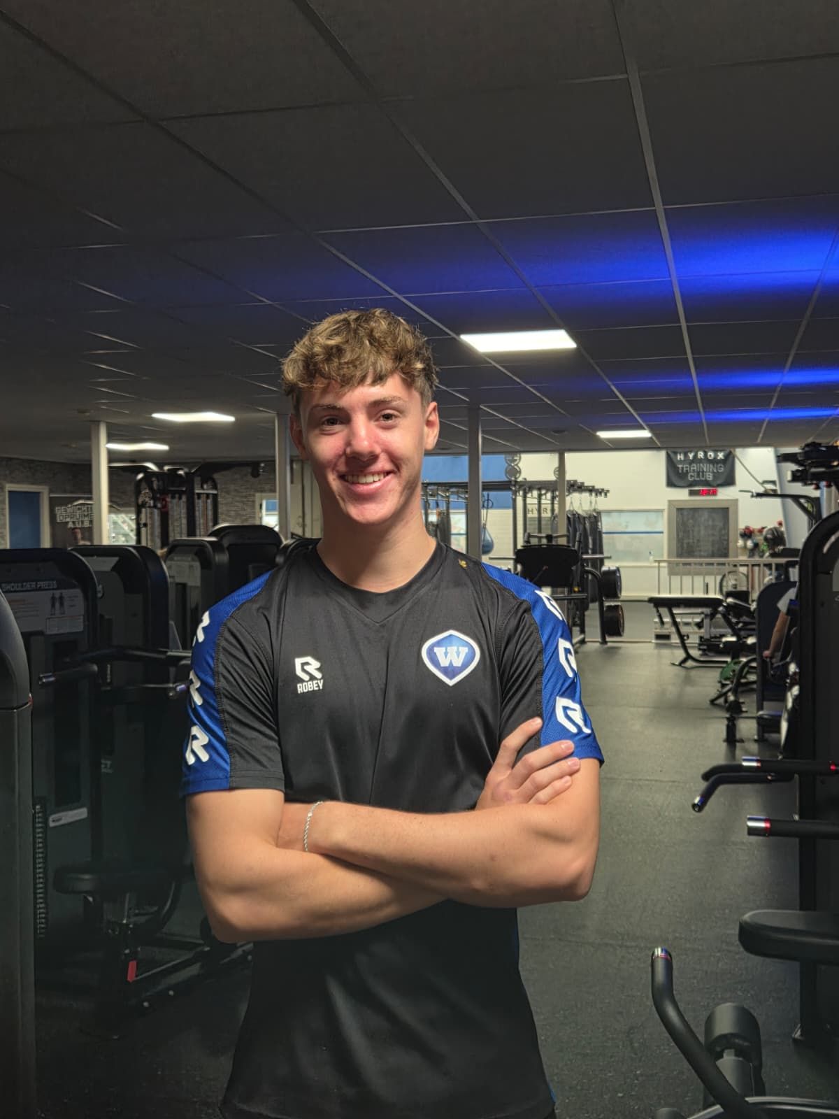 Blauw ruitlogo met witte 