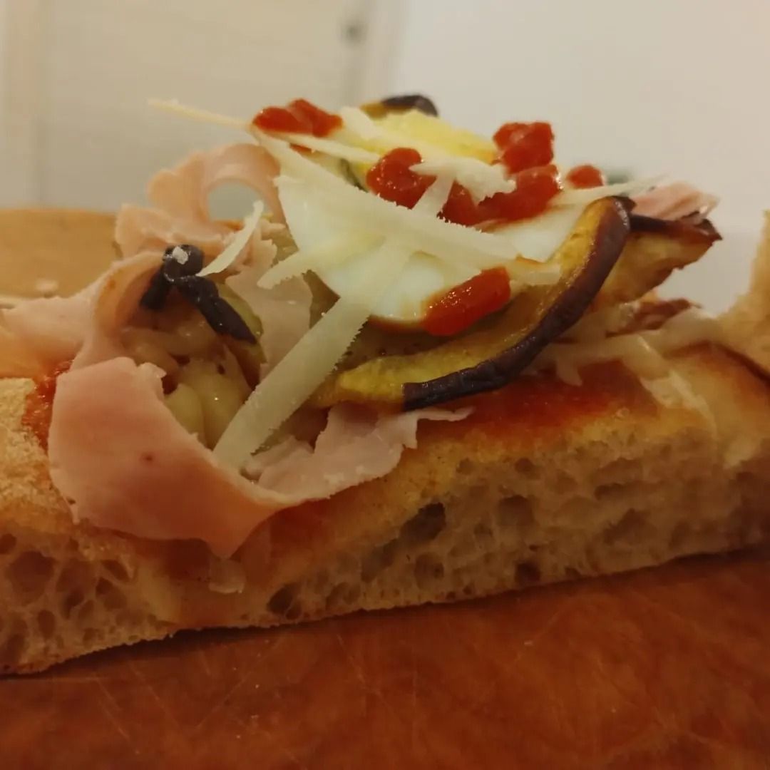 pizza farcita con verdure di stagione