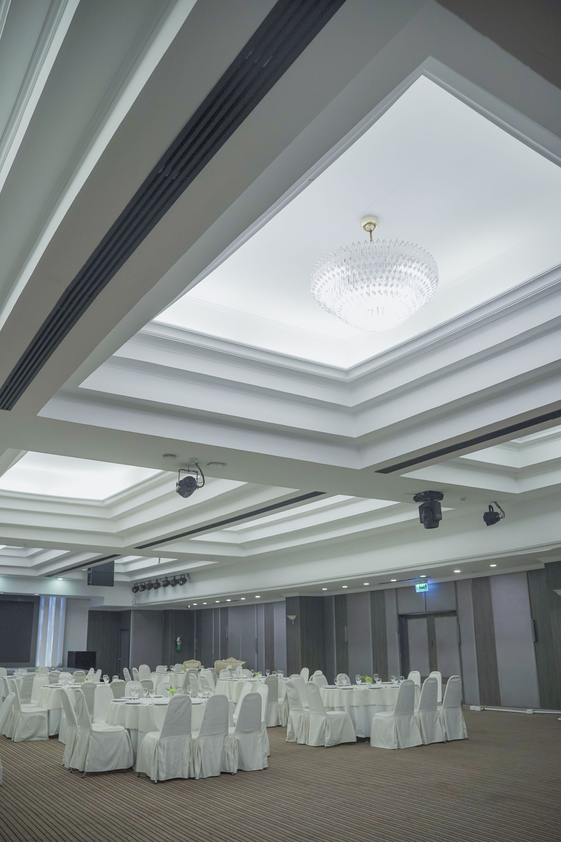 Cross Vibe Bangkok Srinakarin - meeting room 5