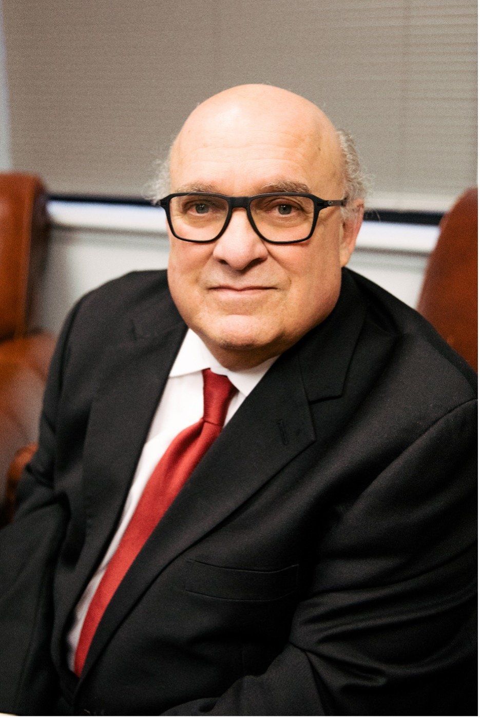 CARLOS M. SOSA headshot