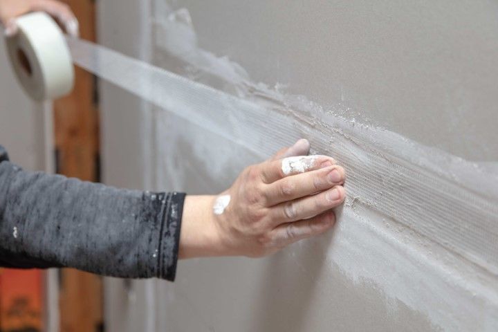 An image of drywall taping in Wesley Chapel, Florida
