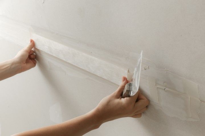 An image of drywall taping in Wesley Chapel, Florida