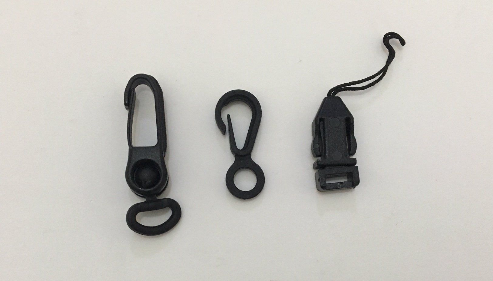 ponteira plastica cordao