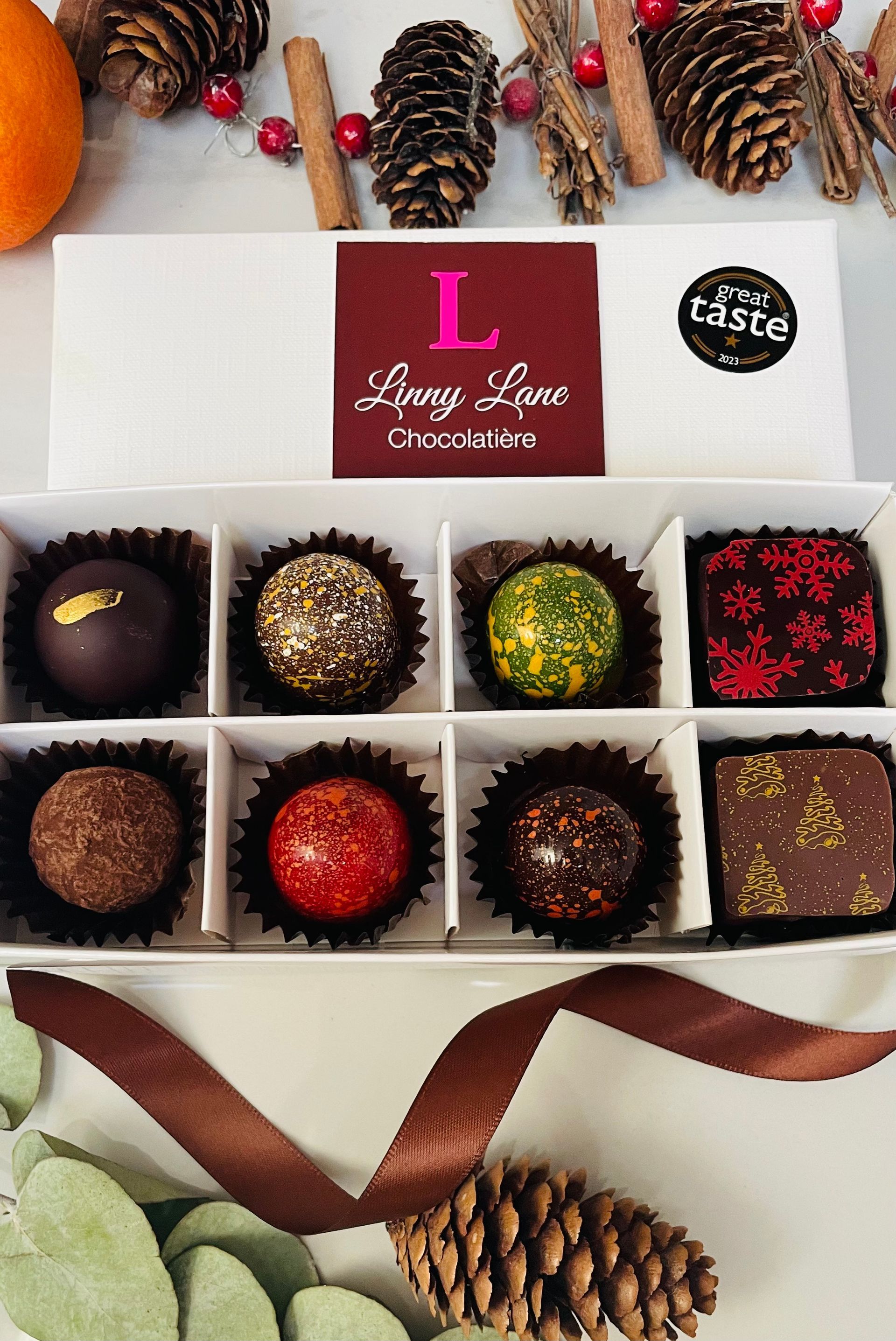 8 christmas chocolate box