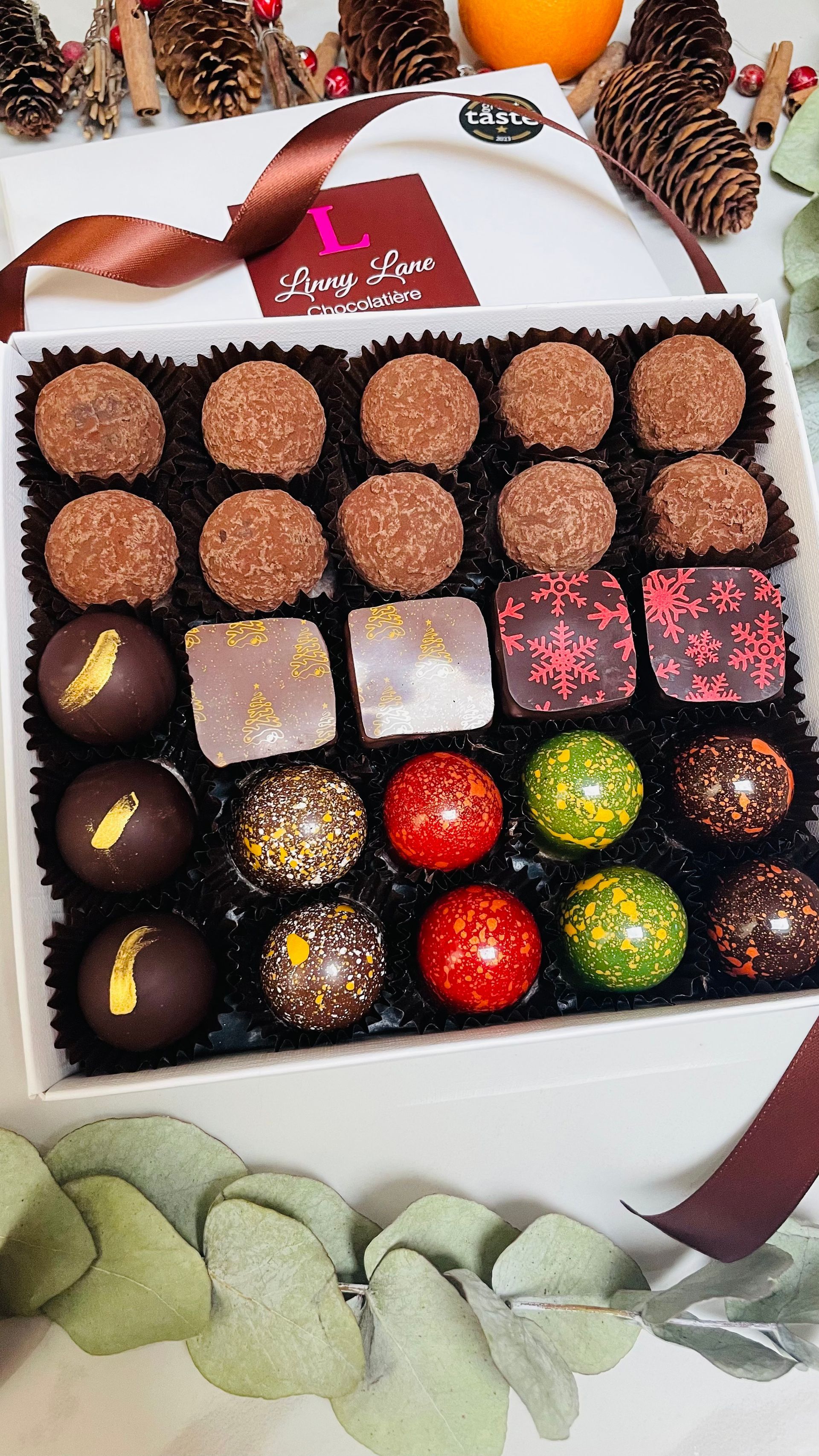 25 chocolate christmas box