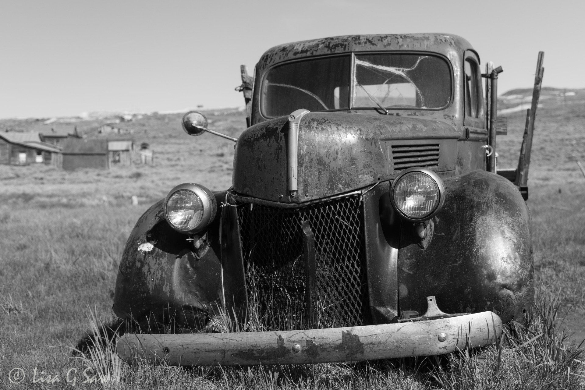 Abandoned pick up truck in ghost town, Bodie (black and white) (black and white)