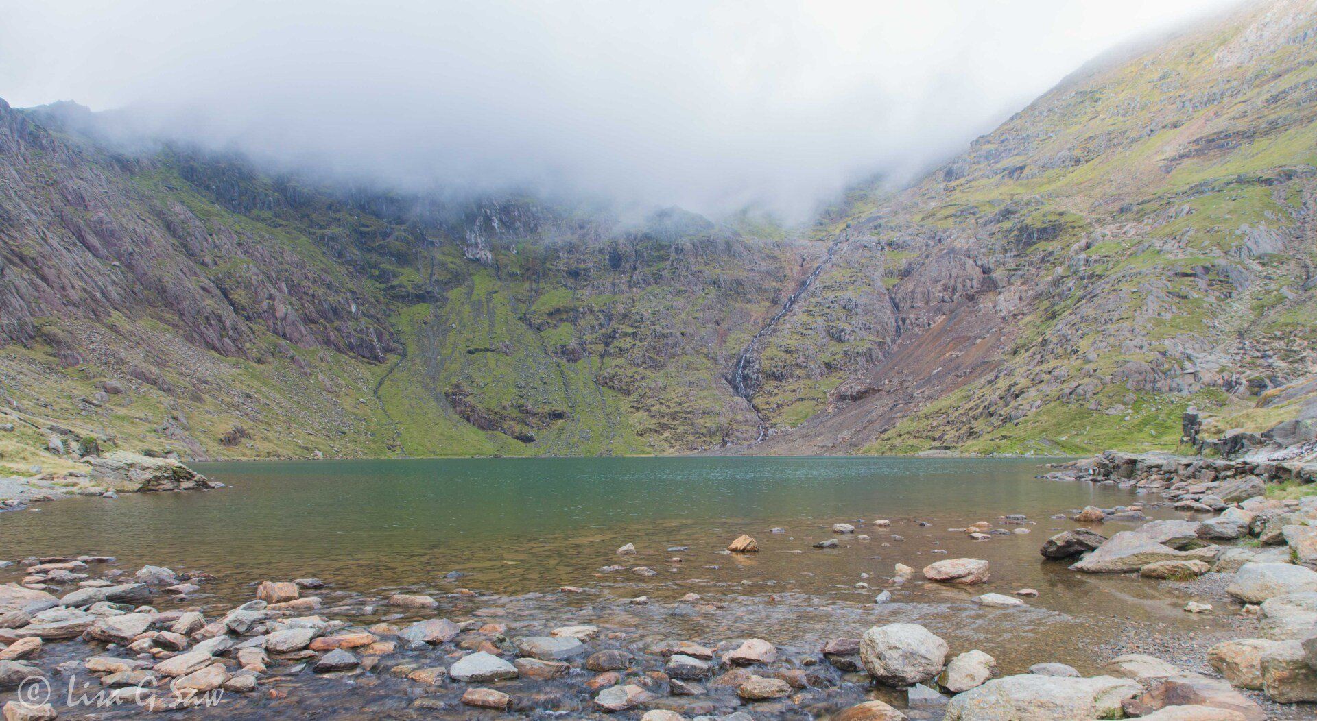Glaslyn and low cloud obscuring Snowdonia from Miners Track