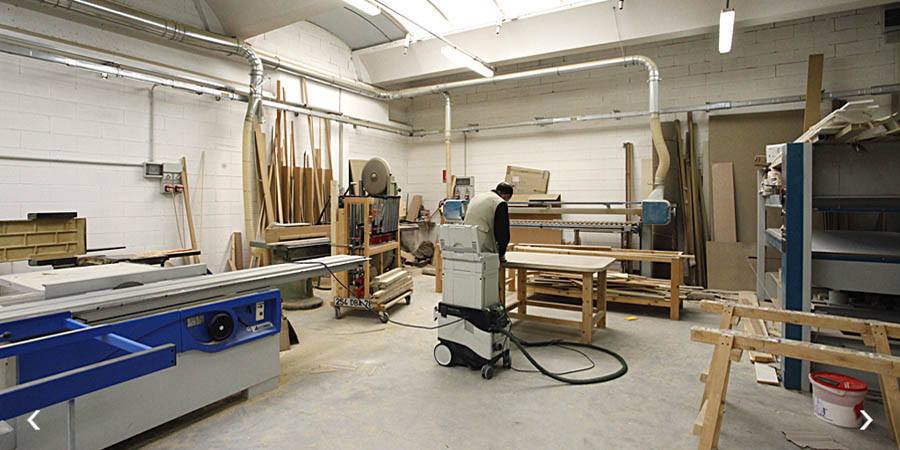 Il laboratorio di produzione cucine