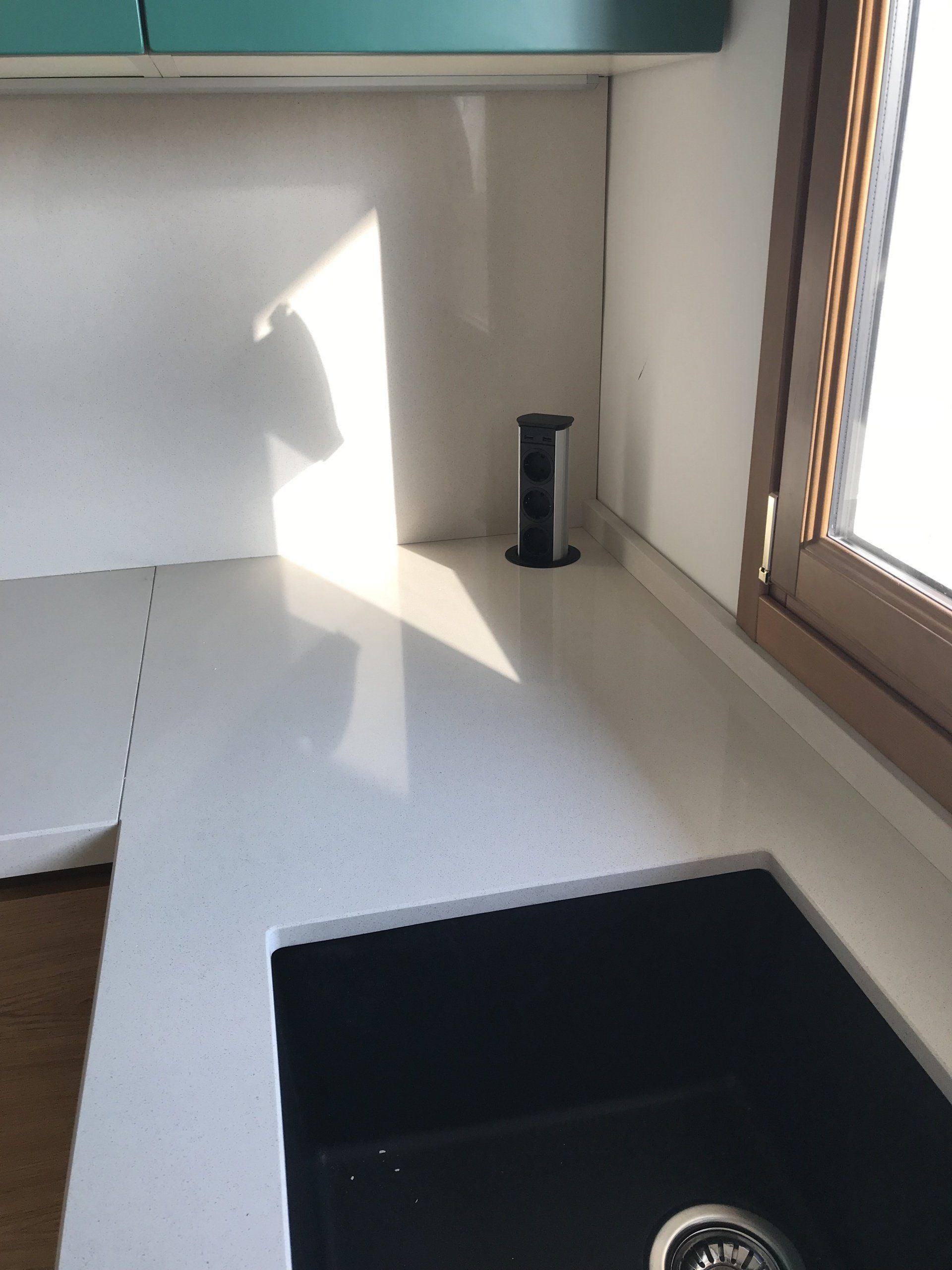 ripiano cucina laccato e verniciato