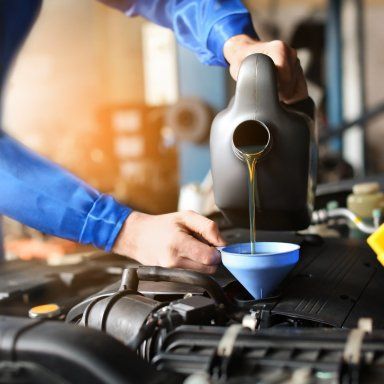 Oil Change | Solano Way Auto Repair