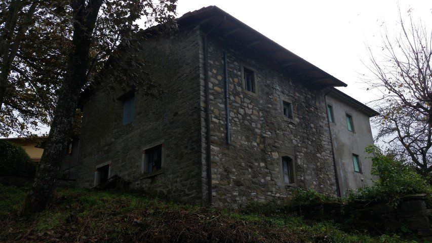 casa di campagna pre ristrutturazione