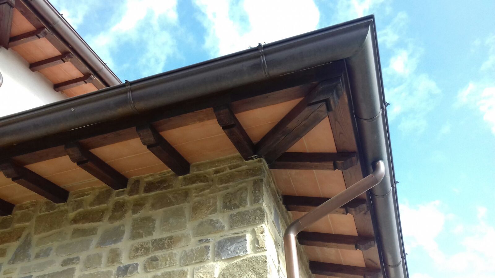 Ristrutturazione grondaia