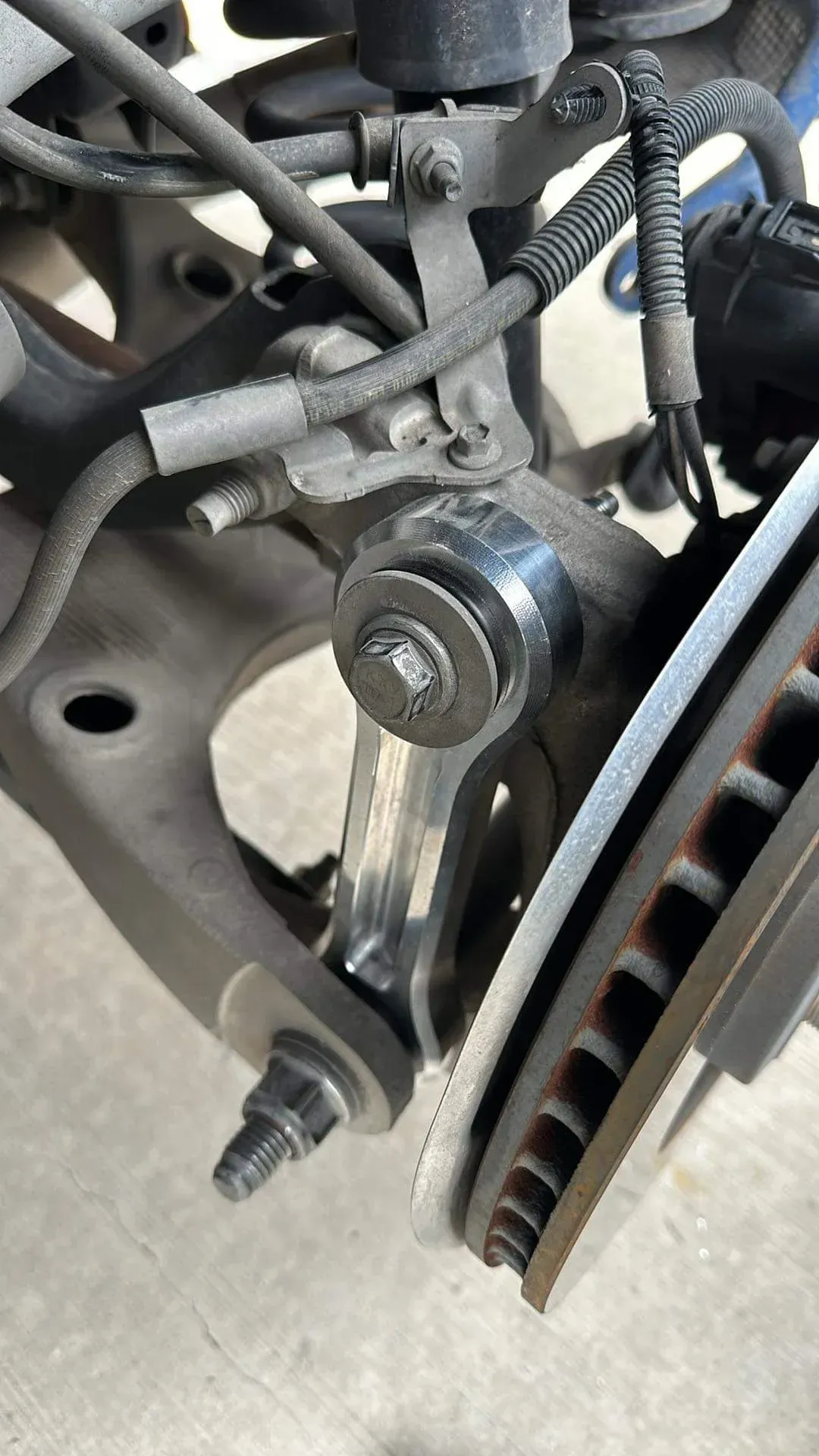 FENFABrication 2020+ Ford Explorer Billet Vertical Arms