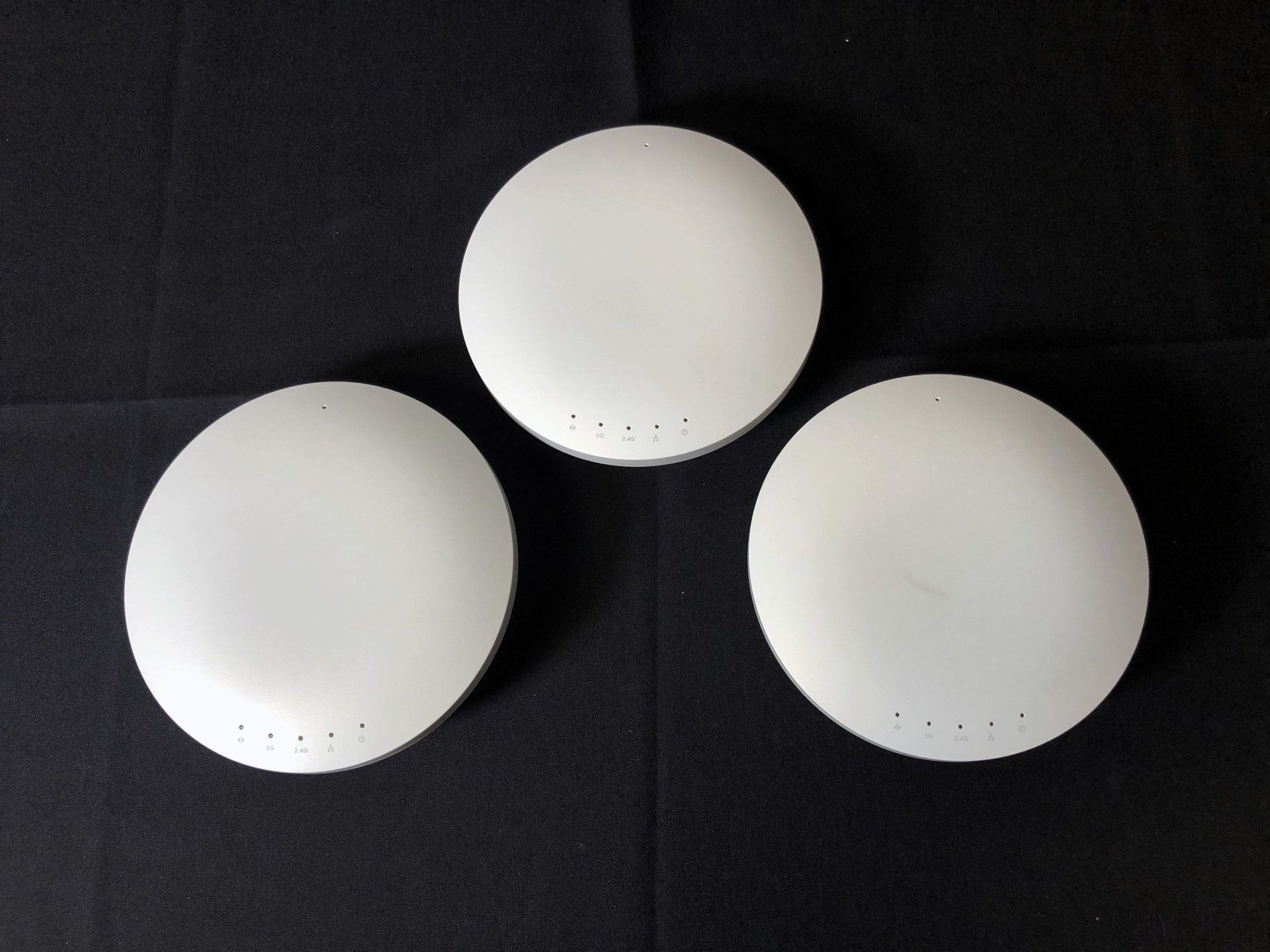 Open-Mesh MR900 Access Point