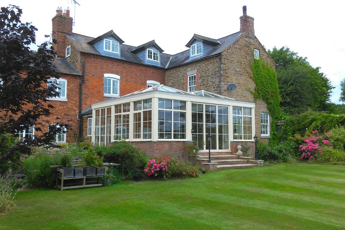 House glazing conservatories
