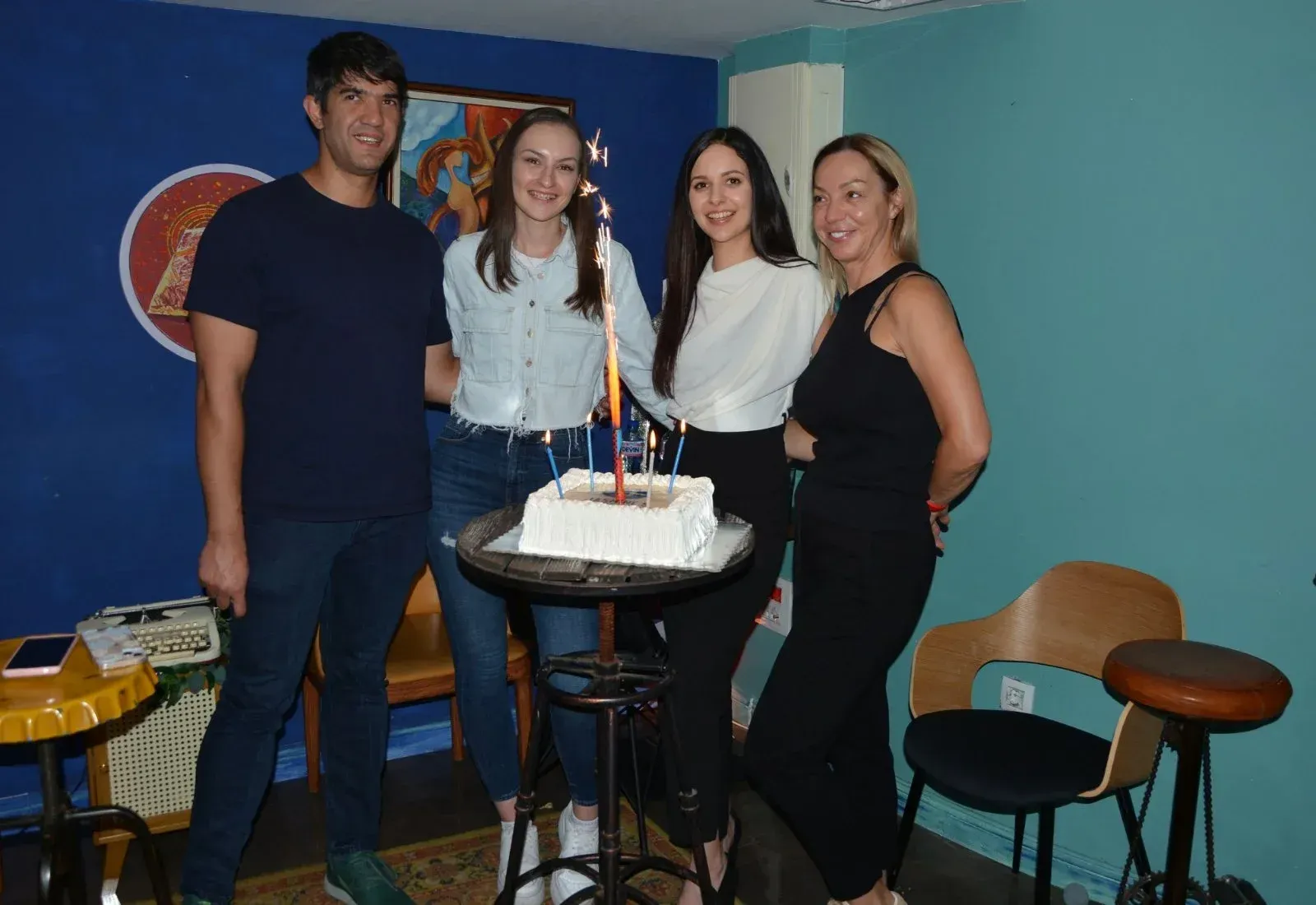 Езикова школа за обучение на възрастни