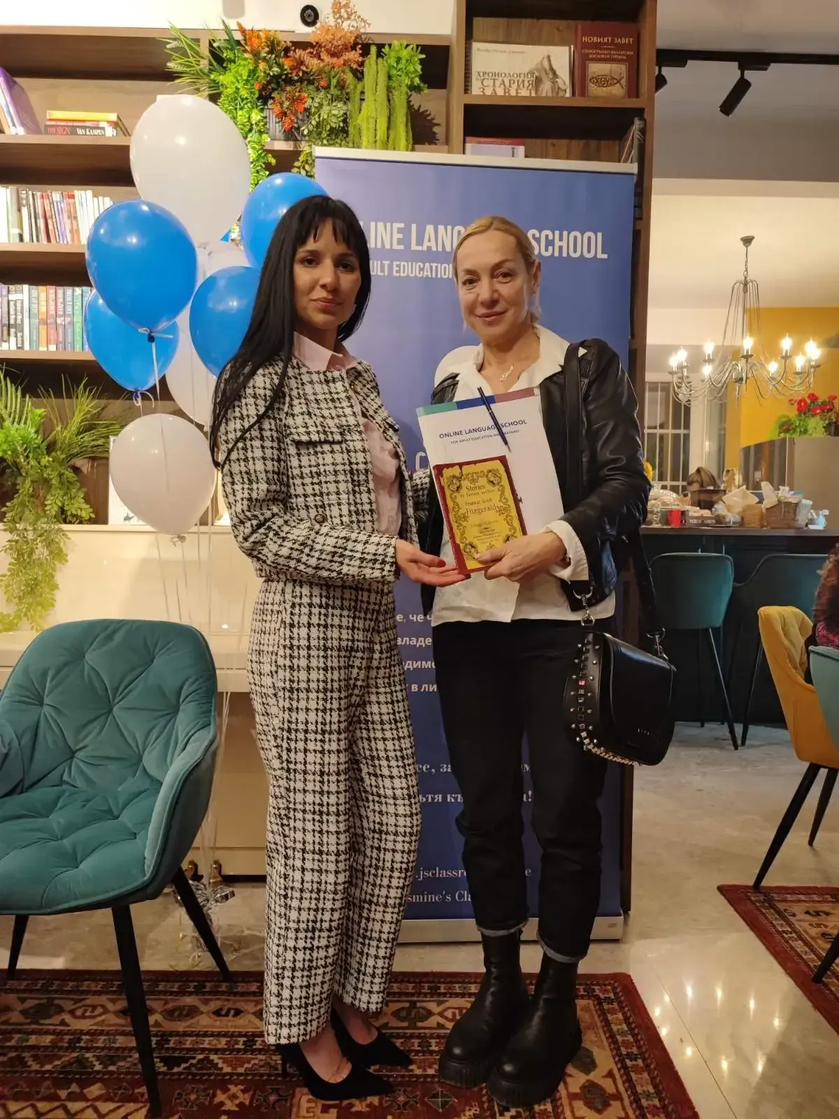 Английски език за възрастни с Езикова школа за обучение на възрастни Jasmine's Classroom курсисти