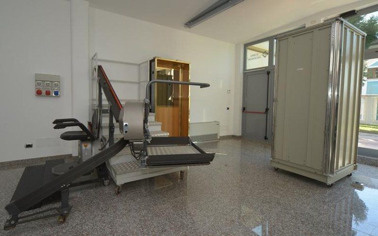 Macchine elevatrici per portatori di handicap