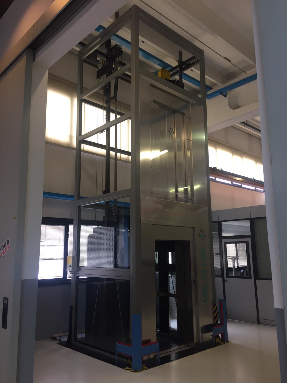 Cabina ascensore panoramico trasparente