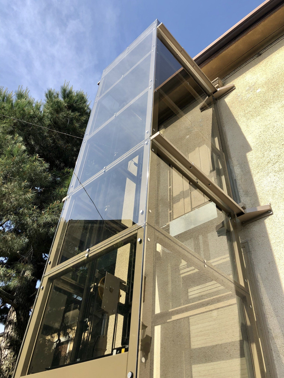 Vani per ascensori esterni