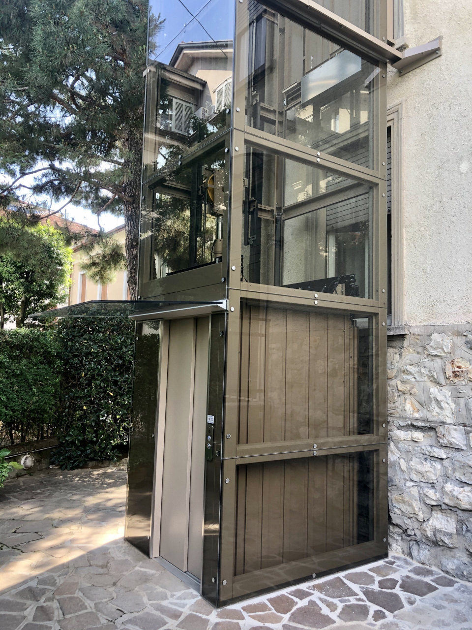 Realizzazione cabine ascensori