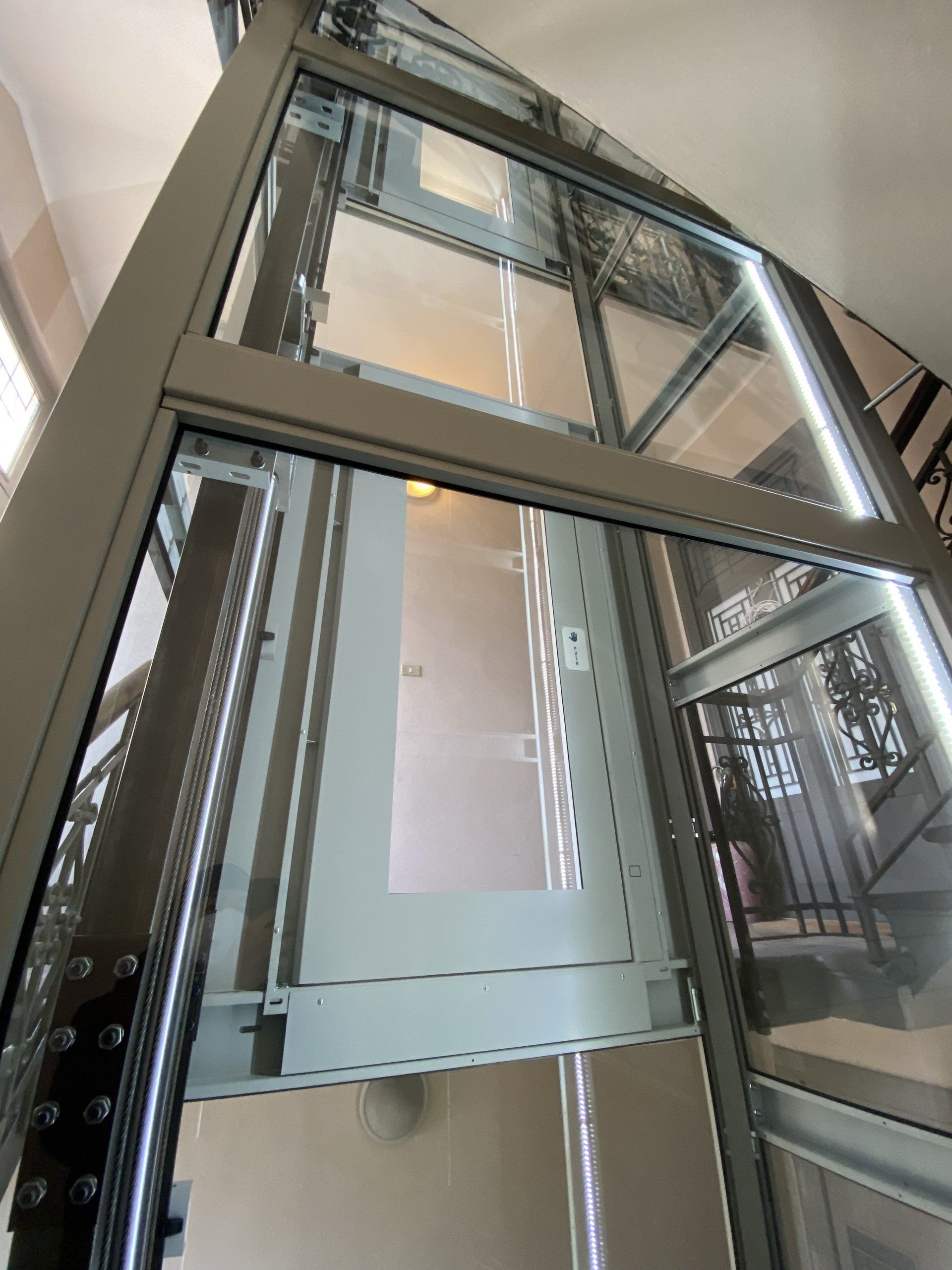 piattaforme elevatrici