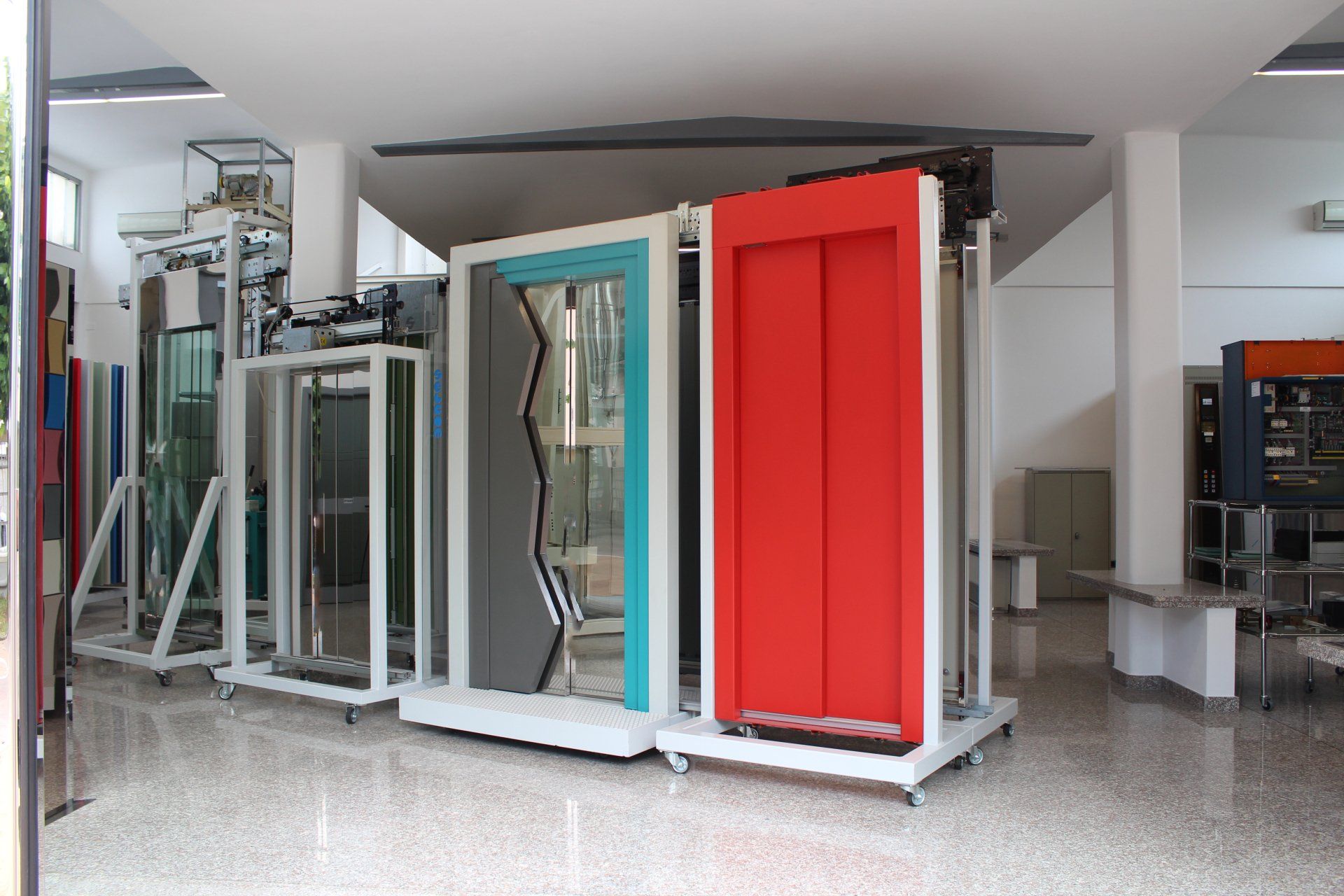 Showroom ascensori