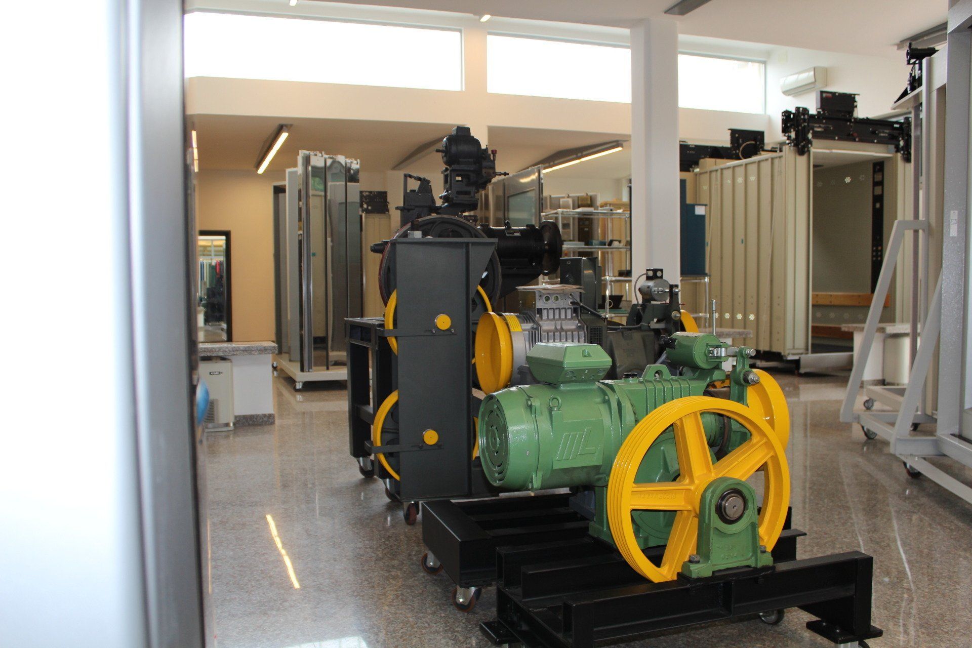 Porte per sistemi di elevazione