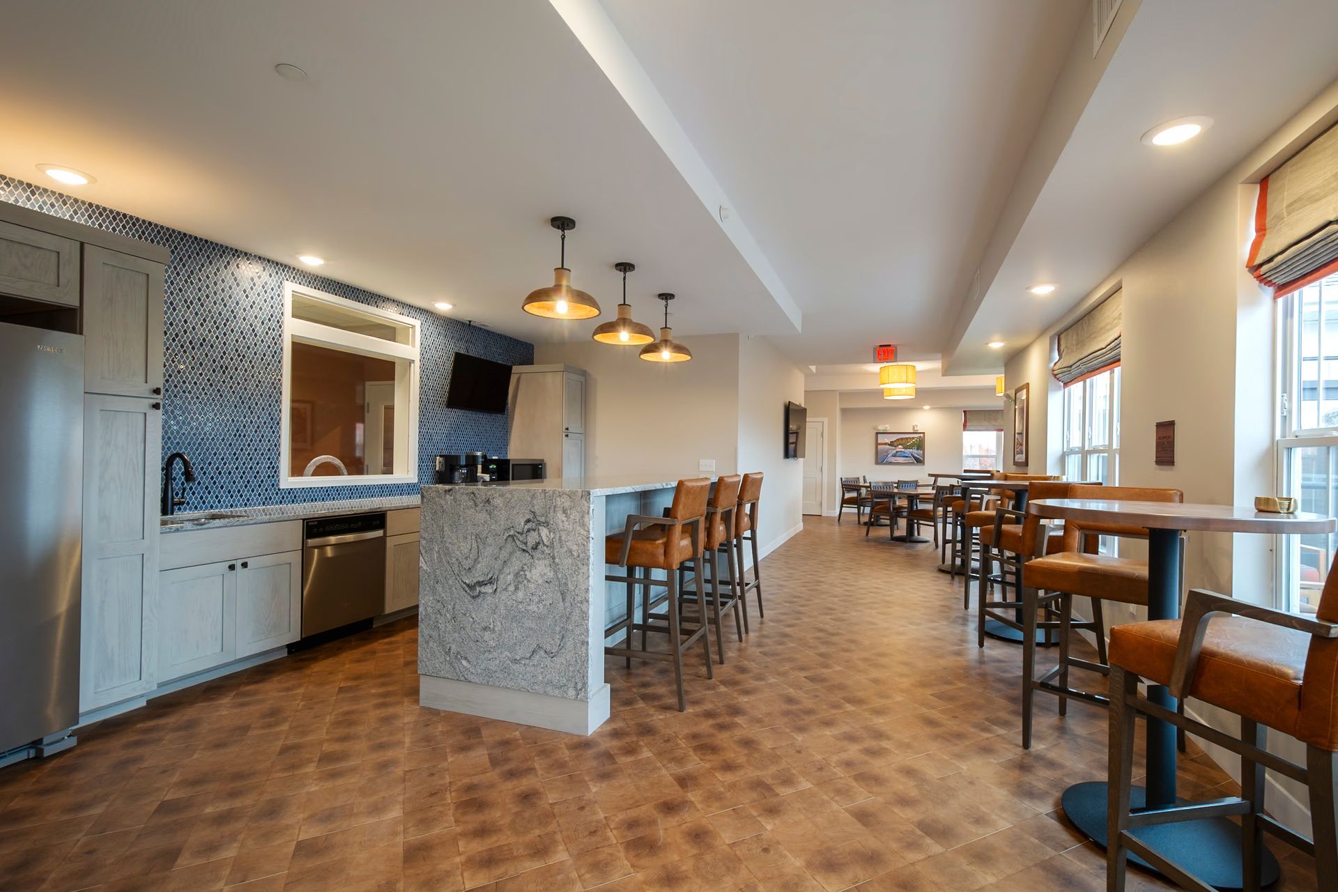 Sunset Lounge - Bar Area