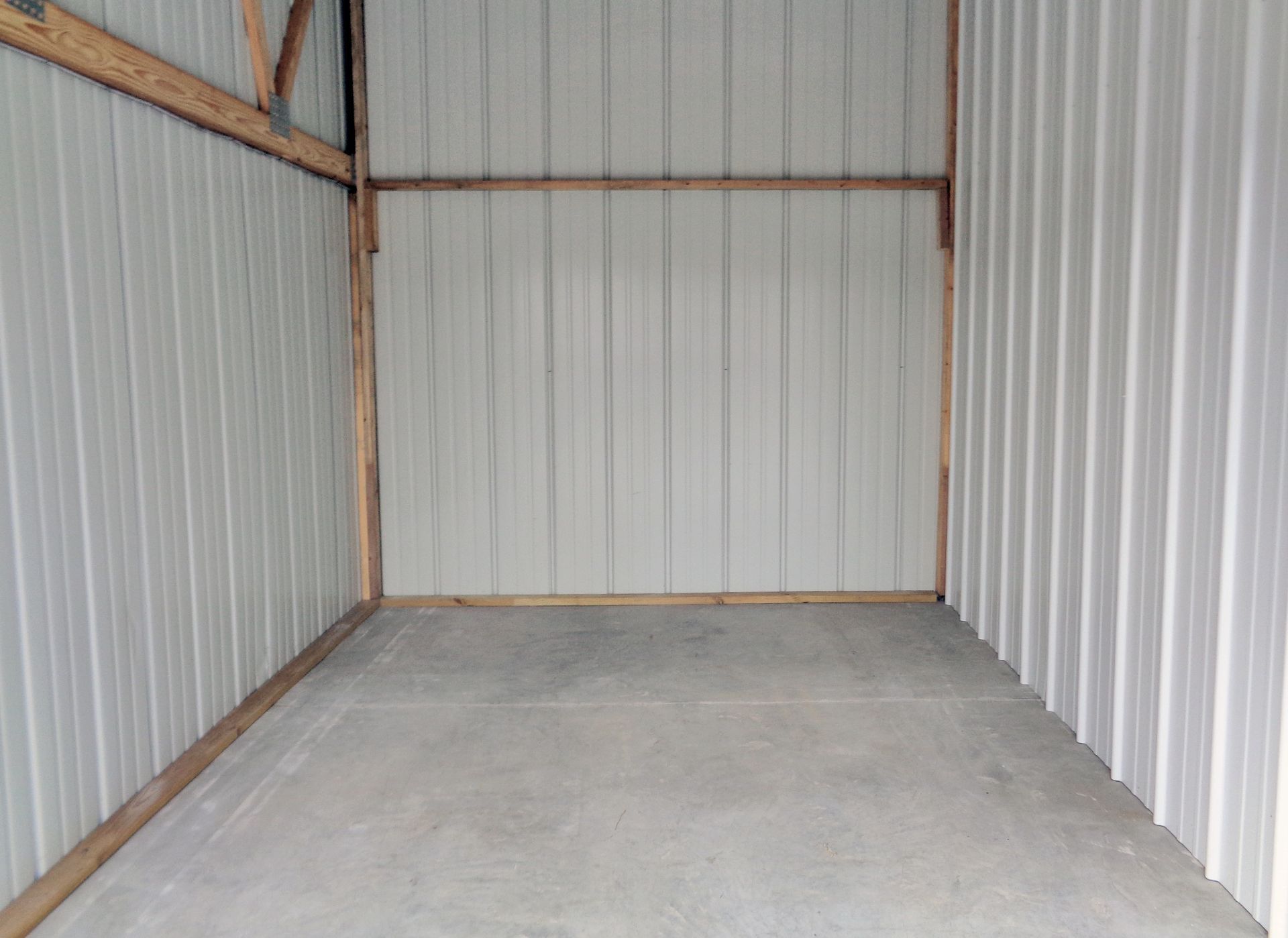 An empty storage 