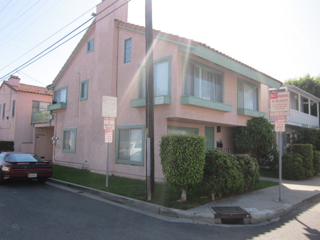 view of apartment from the street