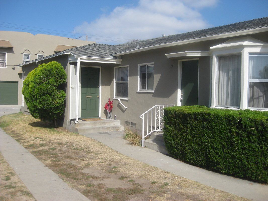 view of house from the outside