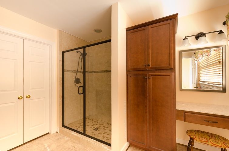 McDonald Residence New Bathroom