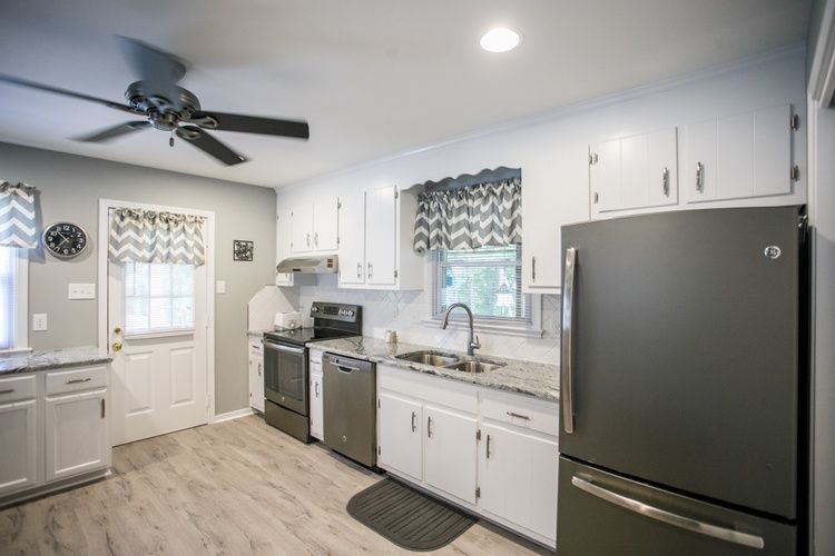 Baker Residence Beautiful Kitchen