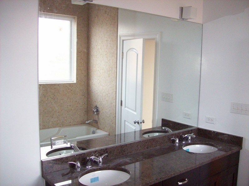 Borderless Mirror