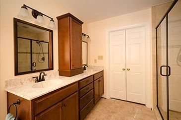 McDonal Residence Renovated
Master Bathroom