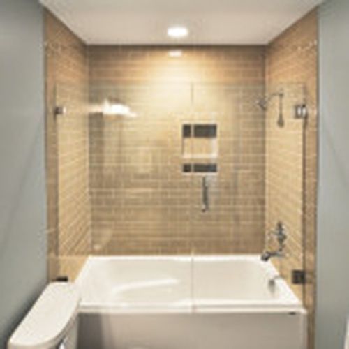 Fiorenza Hall Neat Bathroom