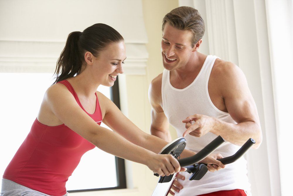 Gym instructor flirts with client