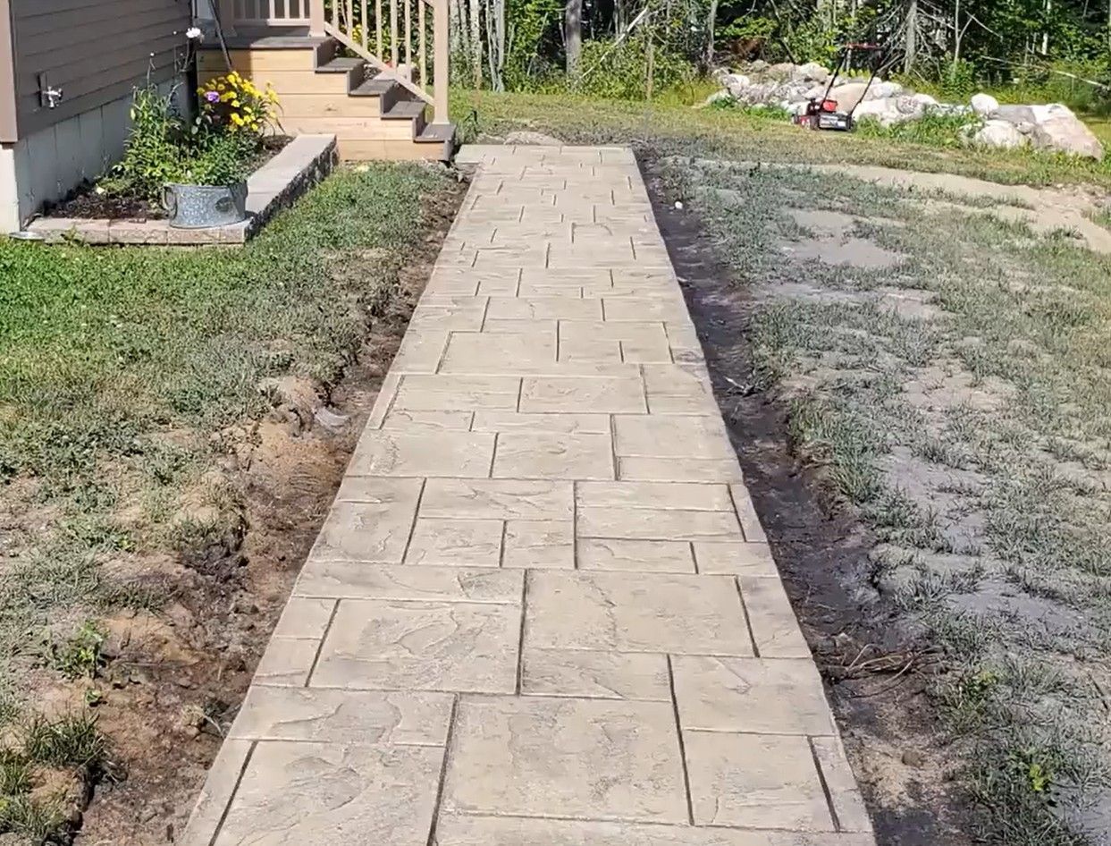 Stamped and stained concrete sidewalk