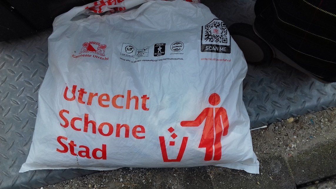 In de klankbordgroep Utrecht Schone Stad denken actieve bewoners mee met mensen van Gemeente Utrecht. Deze klankbordgroep bespreekt elke maand online actuele onderwerpen. Wil je ook meedoen? Mail naar: utrechtschonestadcoach@utrecht.nl