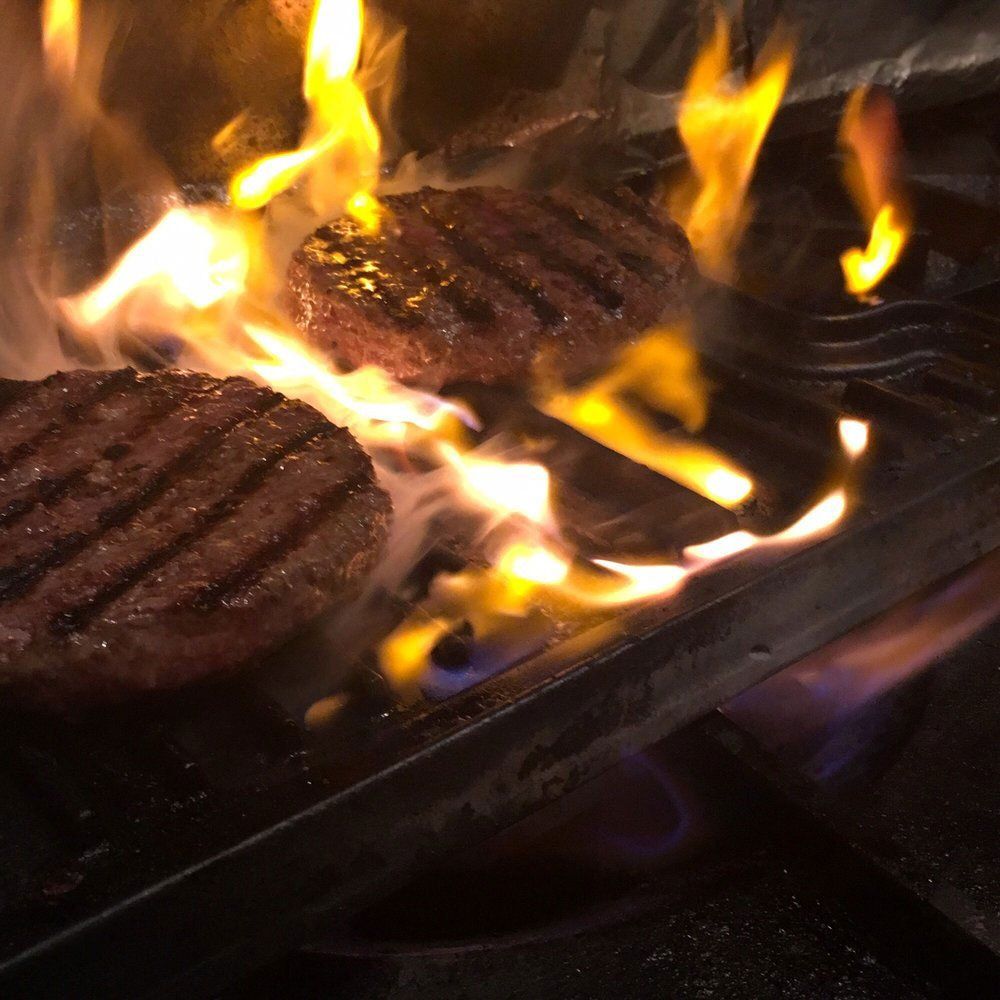 Green's Irish Pub- Flame Grilled Burgers | 516.570.6220