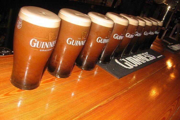 Green's Irish Pub- Guinness | 516.570.6220