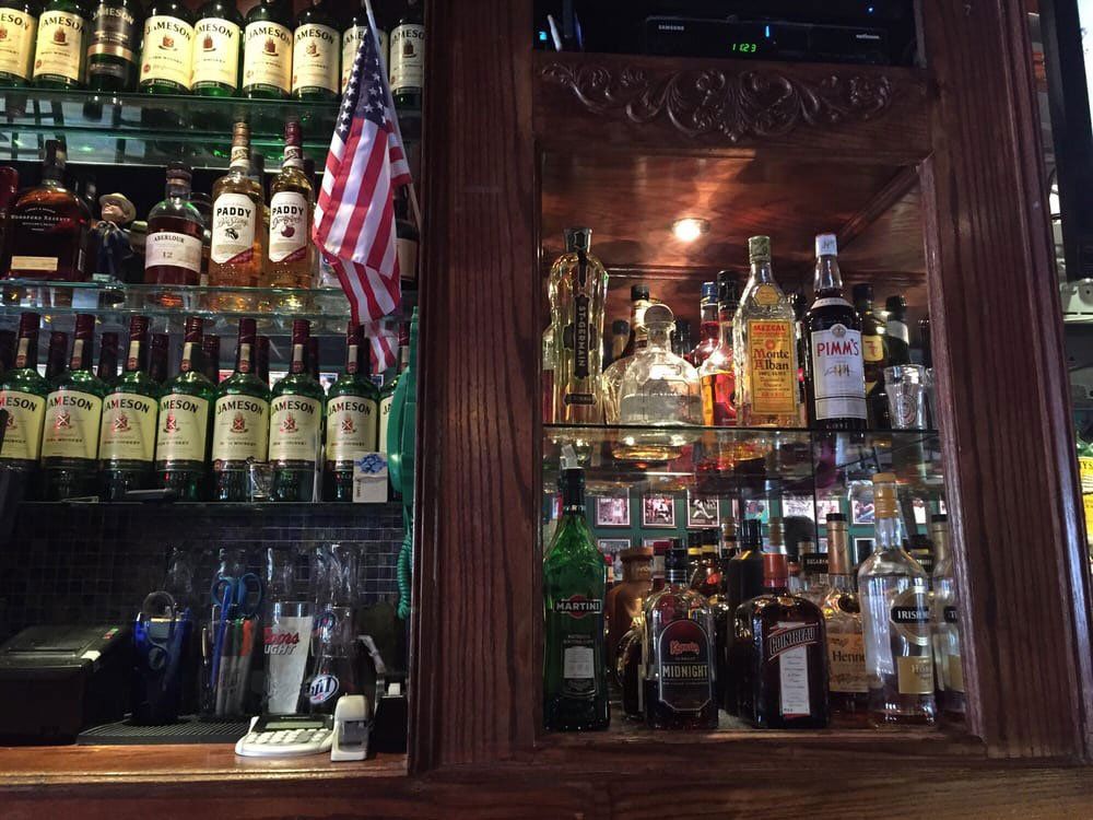 Green's Irish Pub- Liquor | 516.570.6220