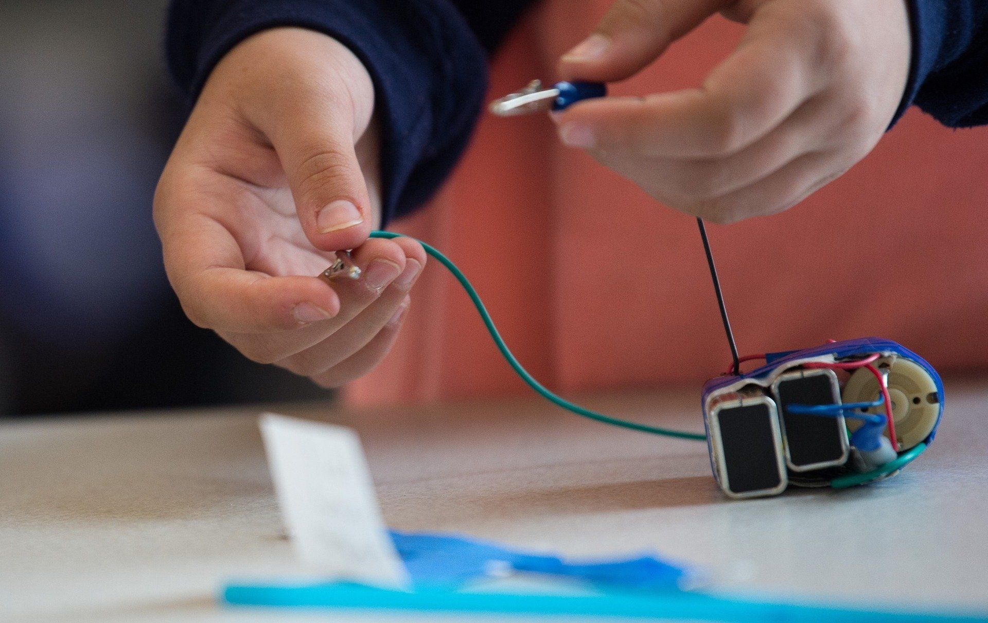 Experiments, competitions, STEM story time and more at the National ...
