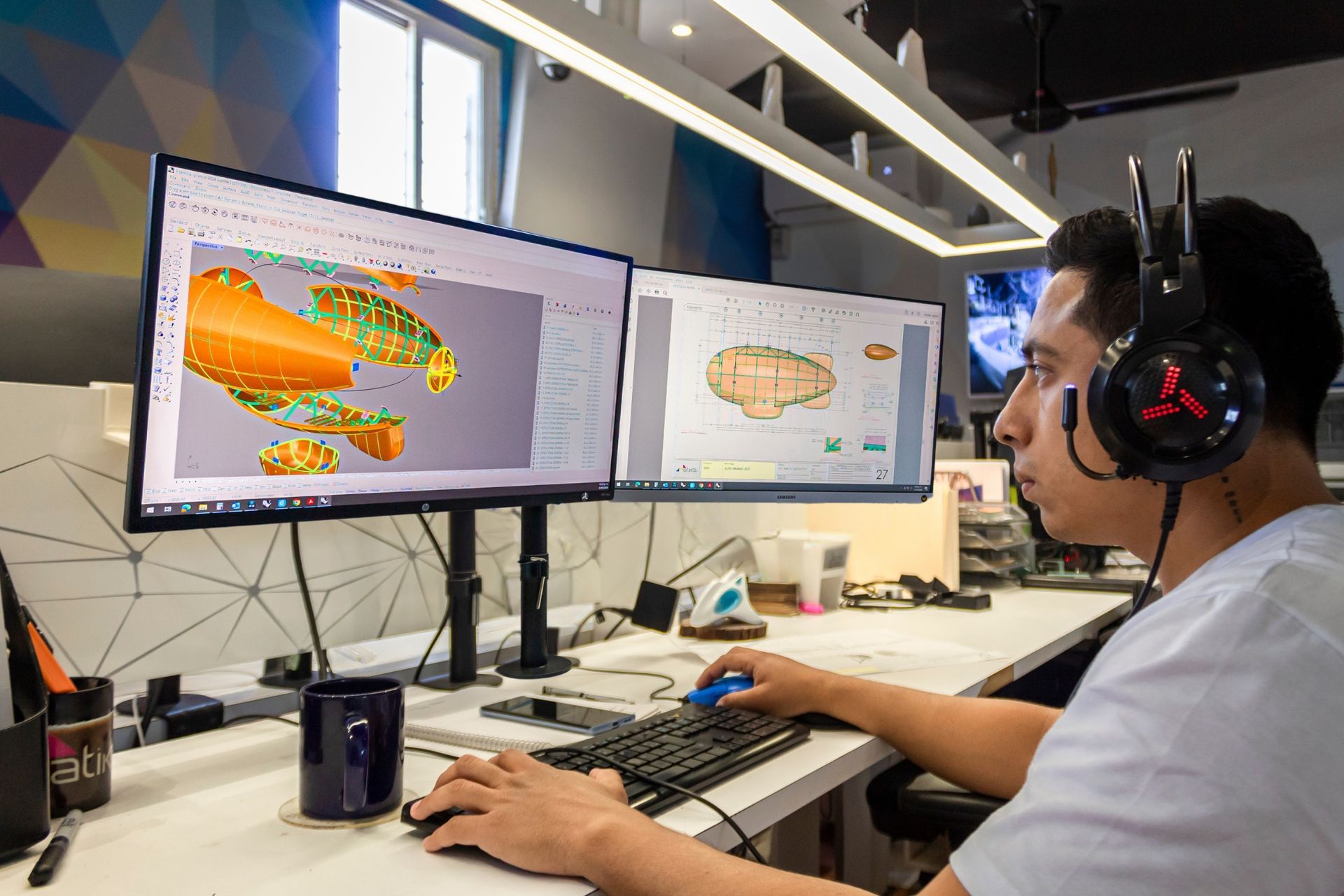 En la actualidad, la tecnología ha dejado de ser un simple apoyo en el diseño escenográfico