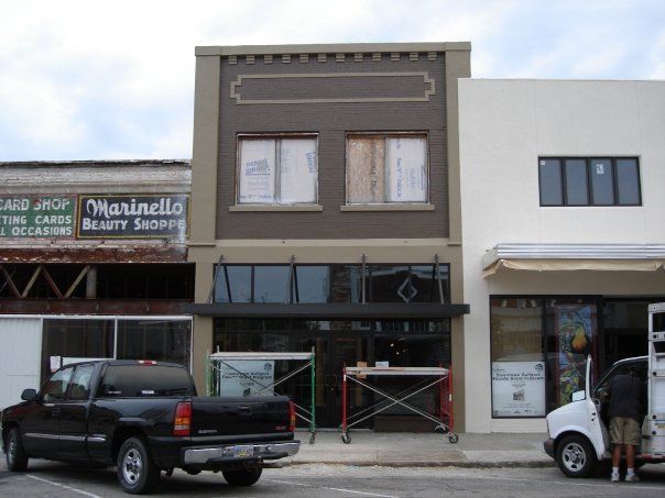 Storefront with Scaffold — Gulfport, MS — Dunaway Glass